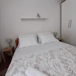 Apartment Toni - S Pogledom Na *